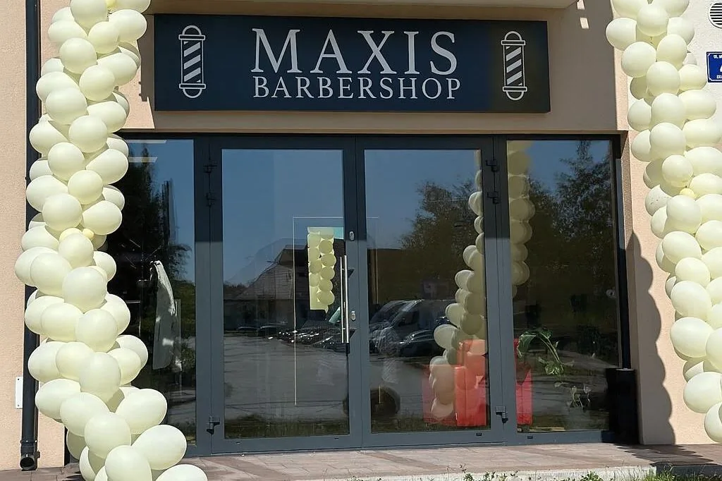 Maxis Barbershop Książenice, zdjęcie z profilu salonu