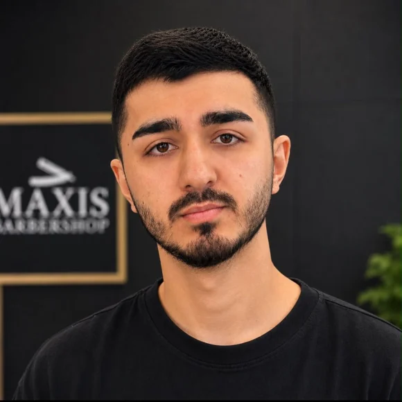 Roman, zespół Maxis Tarczyn